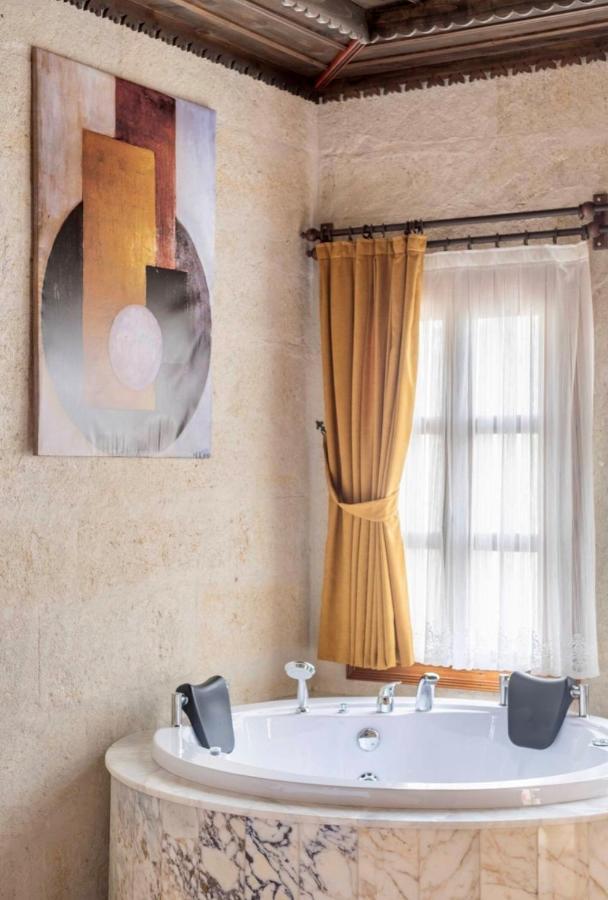 Uzay Cave Suite Hotel ウルギュップ エクステリア 写真