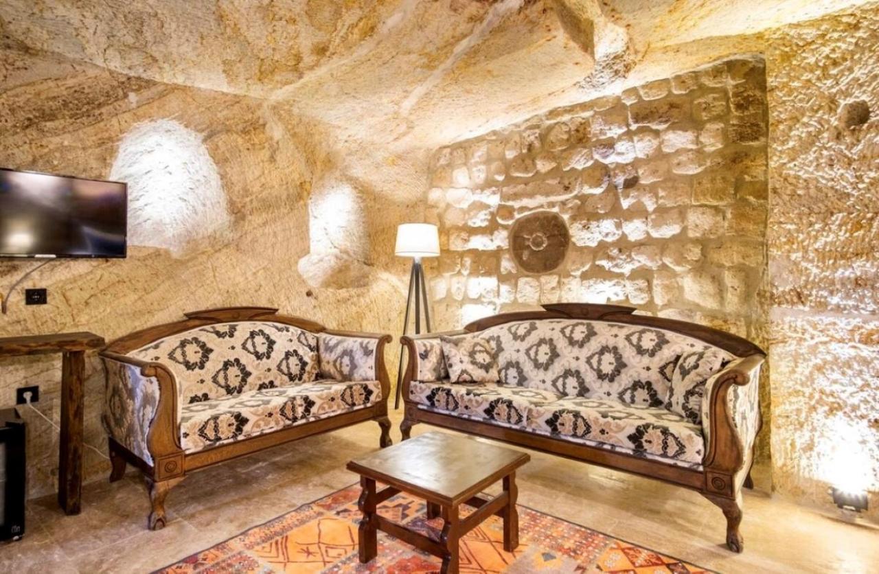 Uzay Cave Suite Hotel ウルギュップ エクステリア 写真
