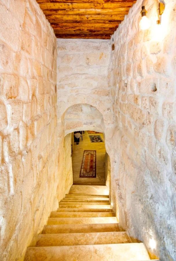 Uzay Cave Suite Hotel ウルギュップ エクステリア 写真